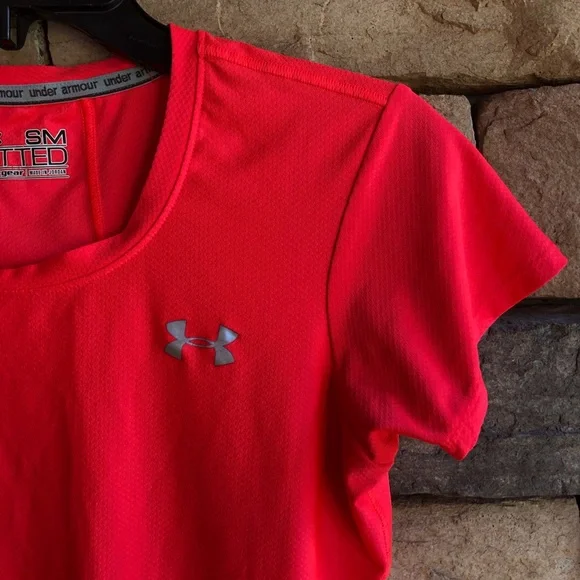 Under Armour neon orange pink Fitted Workout Shirt women Small EUC - Picture 2 of 8